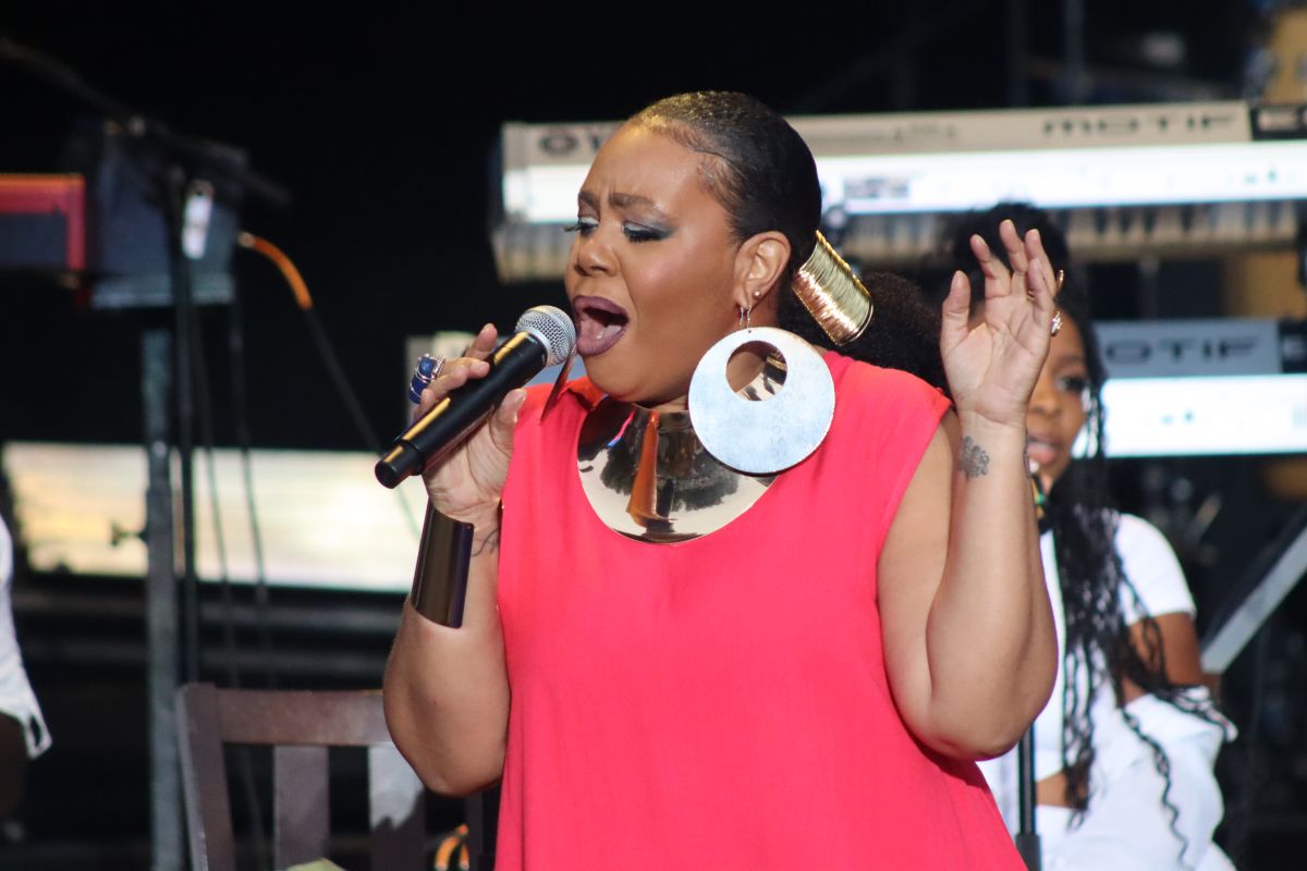 Isley brothers + Gladys Knight + carol riddick at dell music center aug 9th 2024