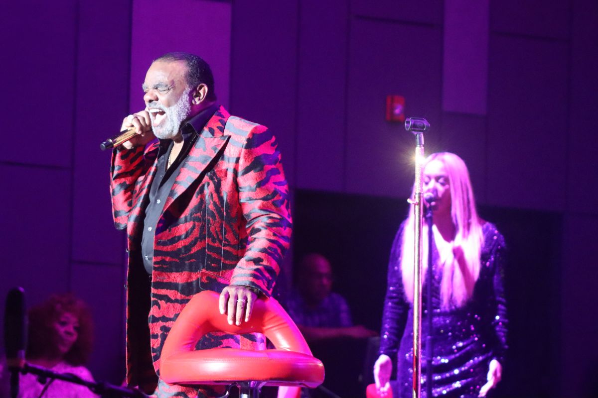 Isley brothers + Gladys Knight + carol riddick at dell music center aug 9th 2024