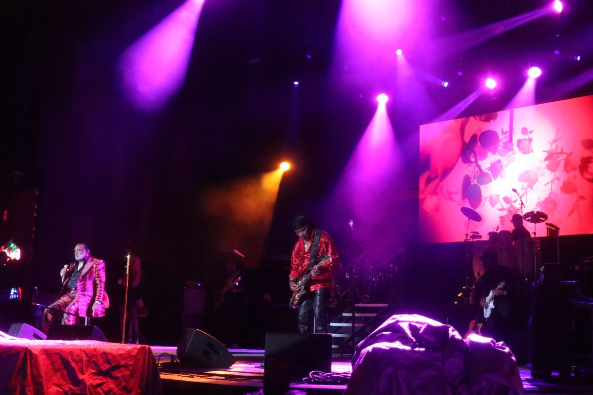 Isley brothers + Gladys Knight + carol riddick at dell music center aug 9th 2024