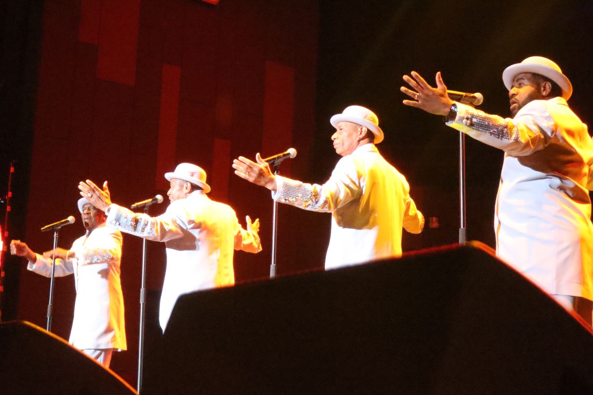 Bloodstone, Blue Magic, The Manhattans, Philadanco, and Lenny Williams @ Dell Music Center 8.15.24