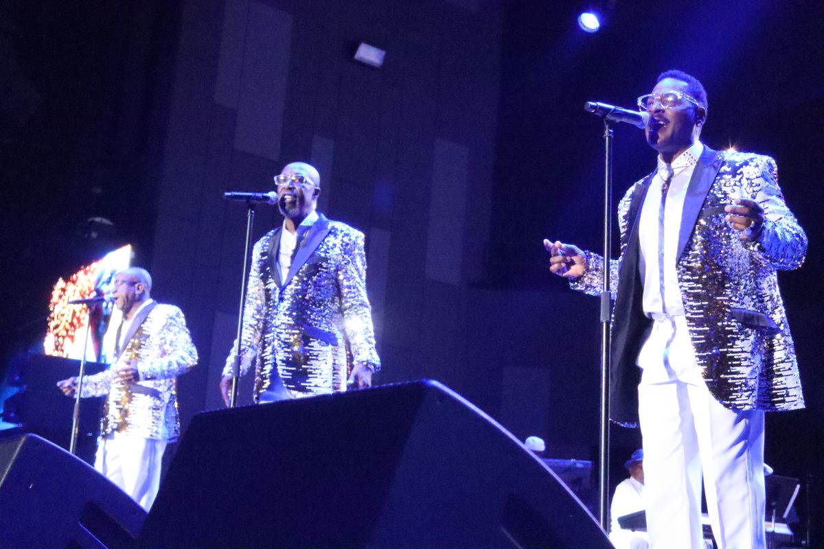 Bloodstone, Blue Magic, The Manhattans, Philadanco, and Lenny Williams @ Dell Music Center 8.15.24