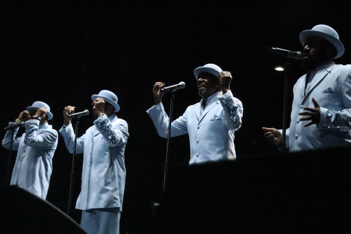 Bloodstone, Blue Magic, The Manhattans, Philadanco, and Lenny Williams @ Dell Music Center 8.15.24