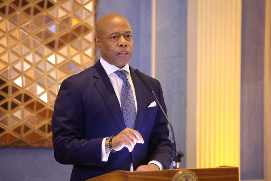 Mayor Eric Adams presented this year’s honorees with the distinguished Key to the City at the Gracie Mansion Conservancy Annual Benefit Gala on Monday, November 18th 2024. (Photo Credit: Soul Brother for the Gracie Mansion Conservancy)